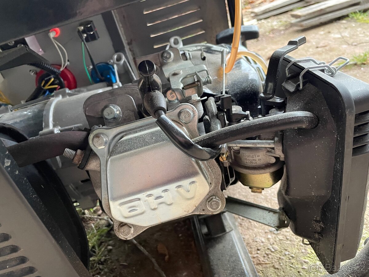 Motor Briggs Stratton - 13