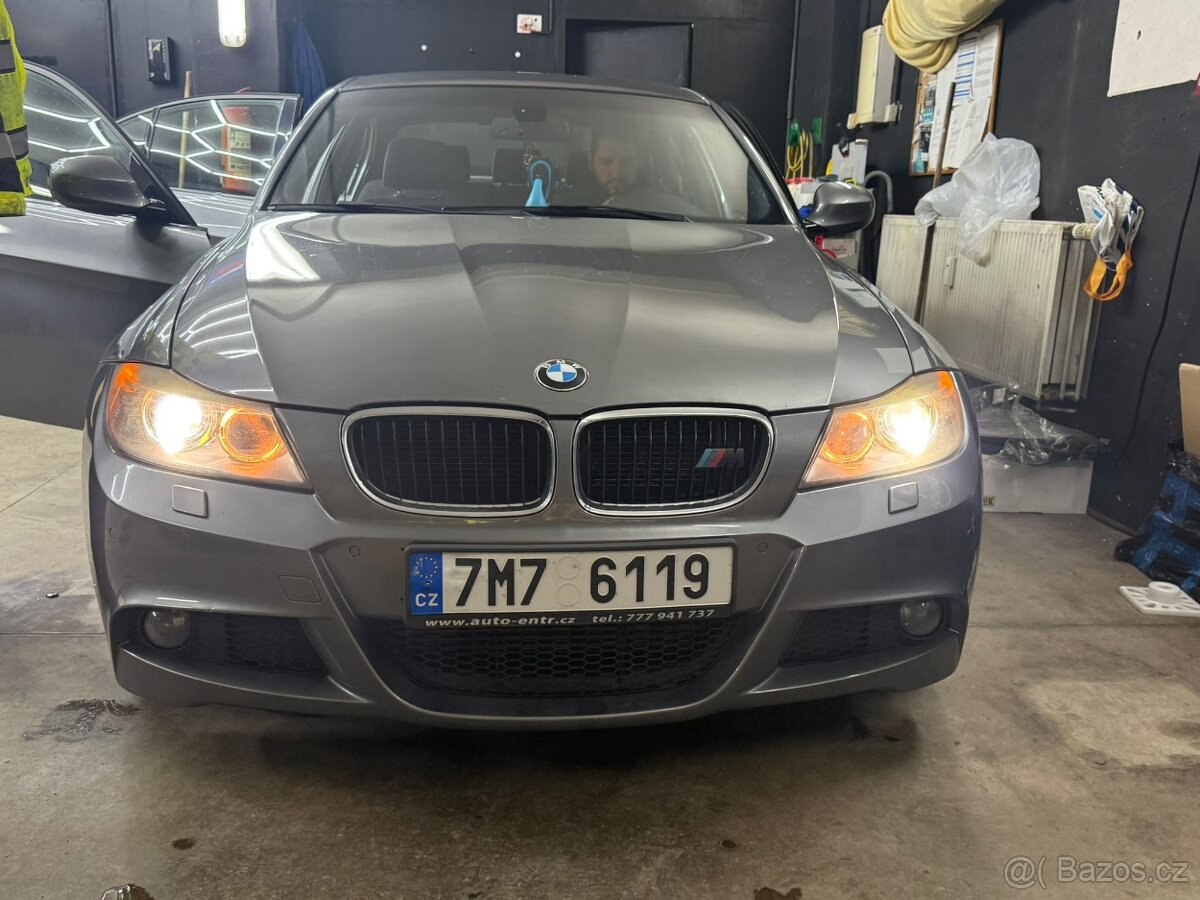 BMW 320D XDRIVE - 13
