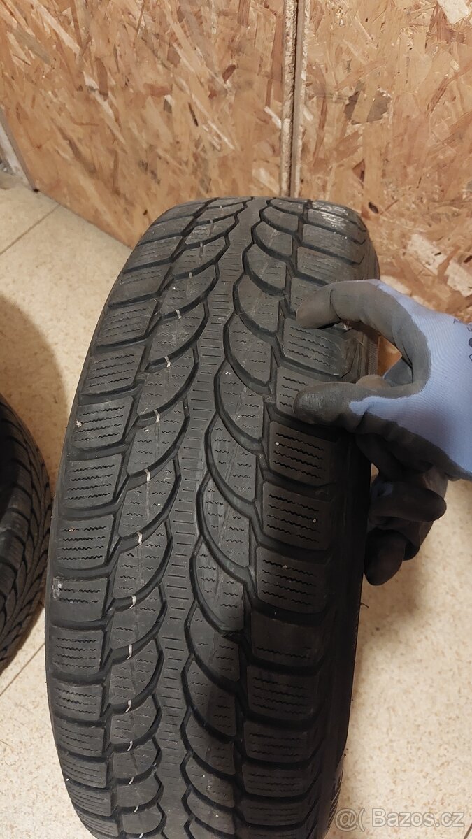 Originální Audi disky 7Jx15 H2 ET39 s pneumatikami Bridgesto - 13