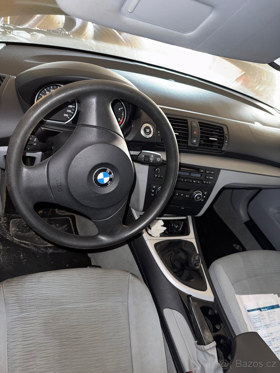 bmw e87 118d black sapphire metallic - 13