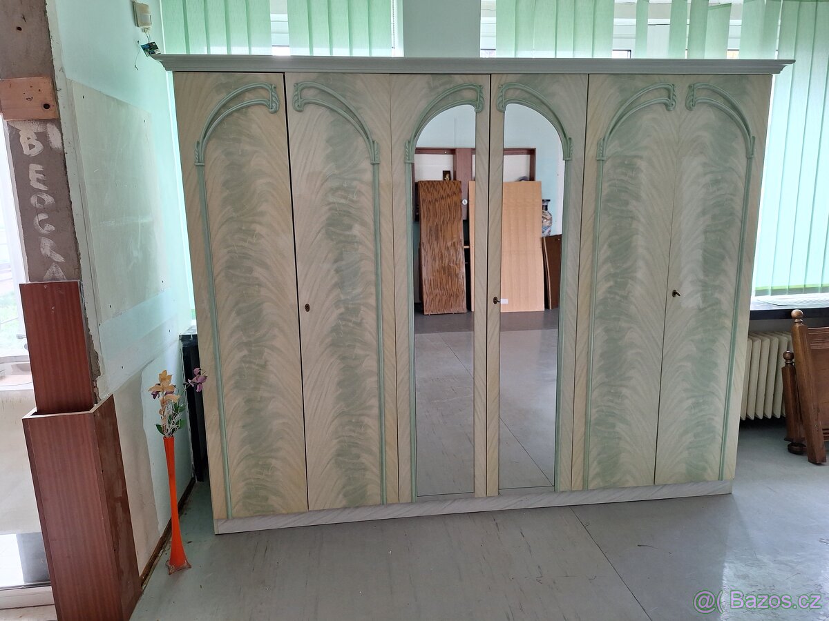 ITALSKÁ LOŽNICE - 13