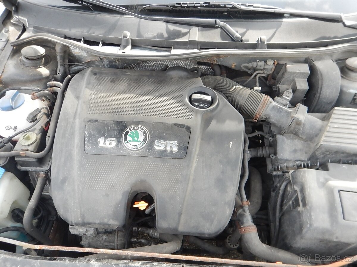 ŠKODA Octavia 1.6i - 13