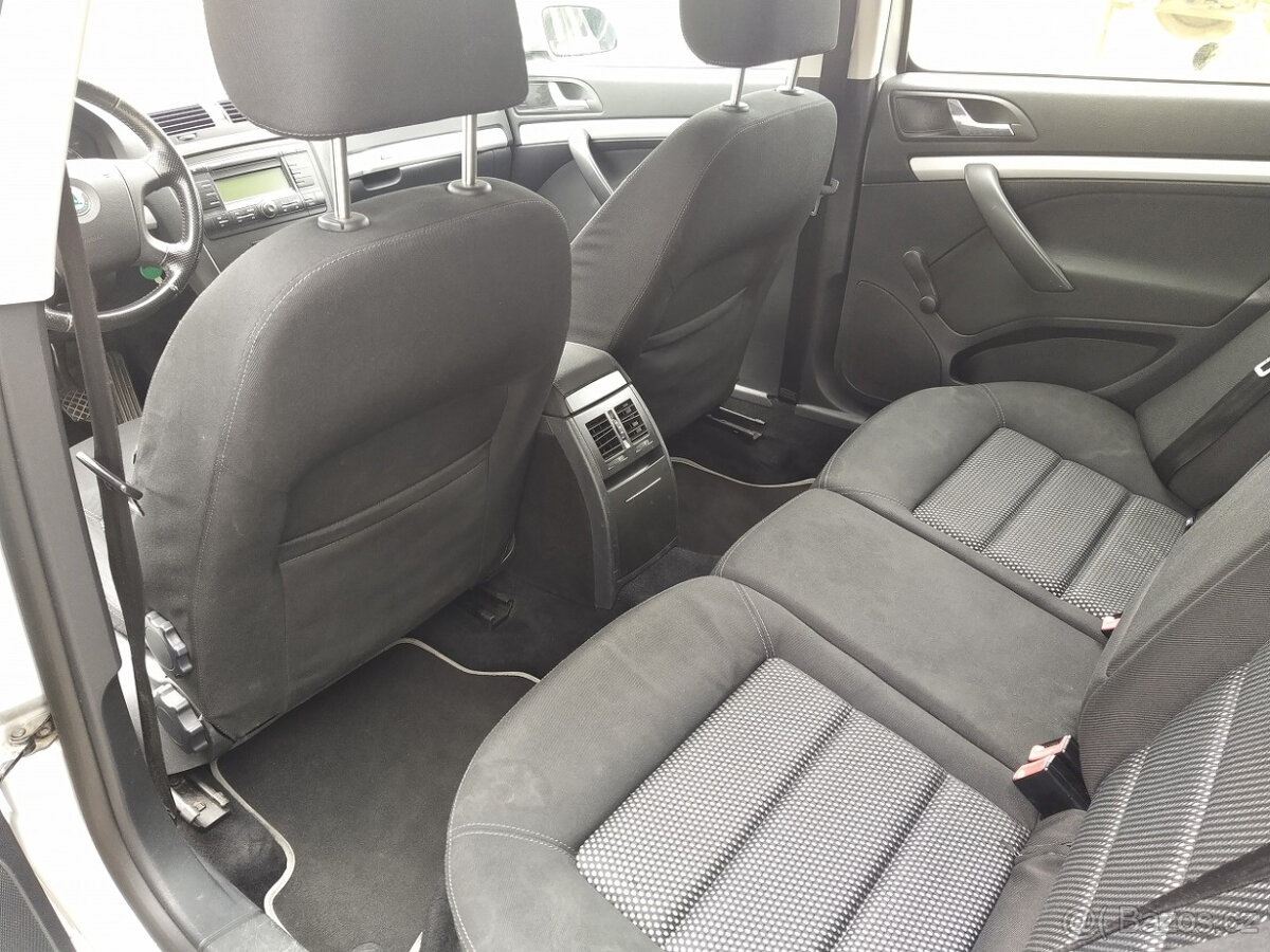 Škoda Octavia 2 Scout 2.0 tdi - 13