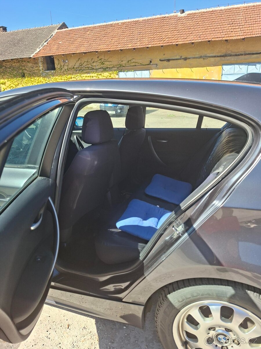 BMW 120d E87 2005 - 13