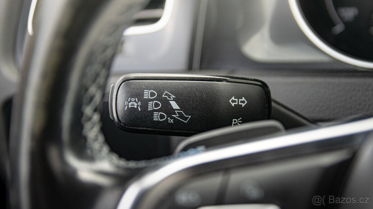 VW Golf GTE Plug-in 180kW DSG Nová baterie - 13