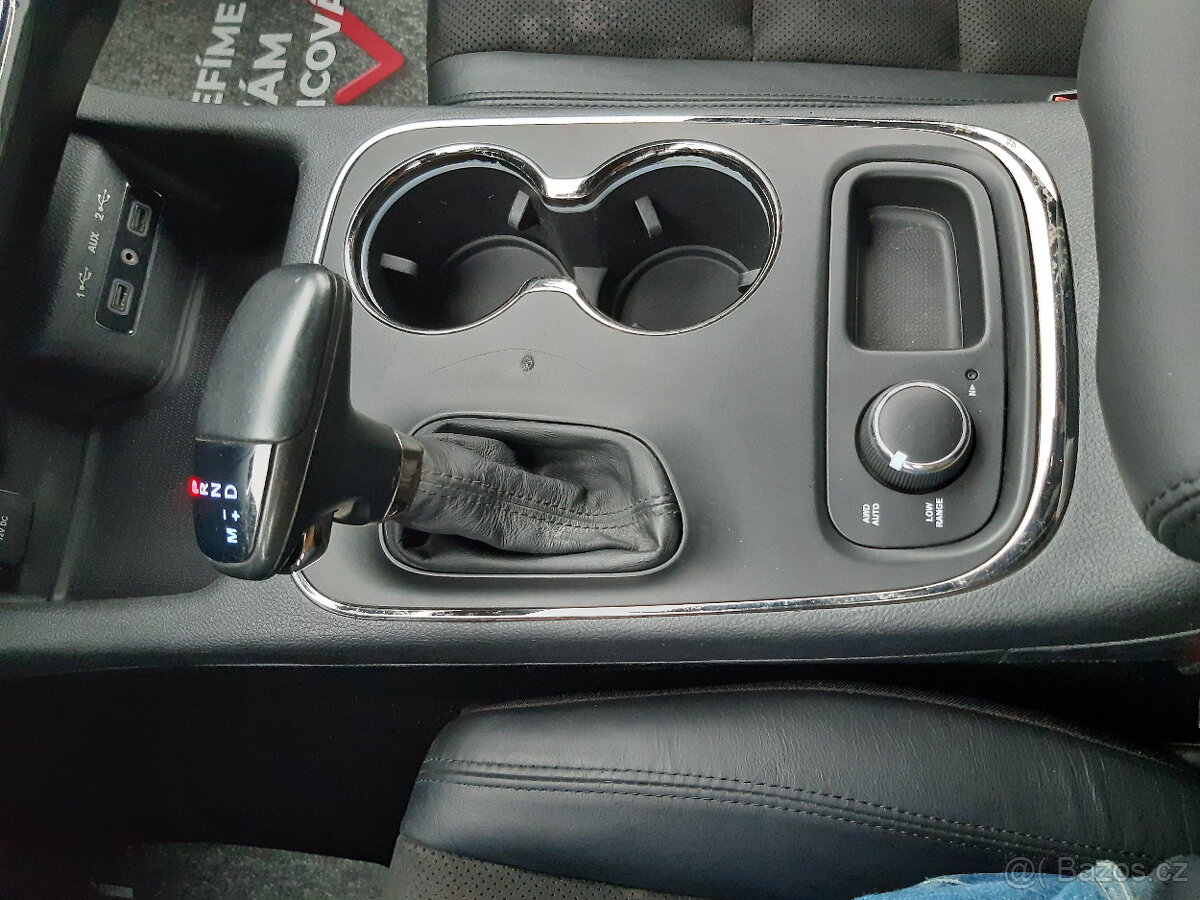 Dodge Durango R/T 5,7L 4x4, tažné, Top výbava, 7míst, servis - 13