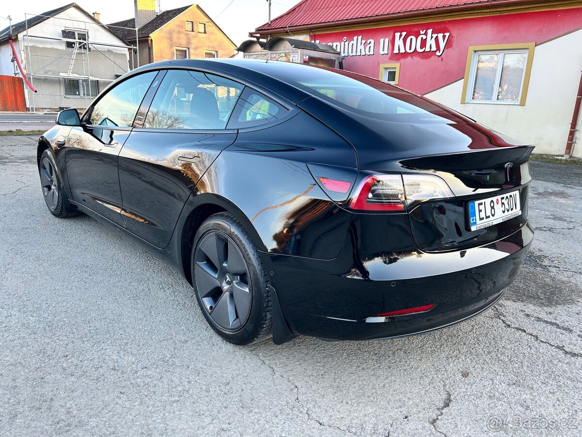 TESLA MODEL 3 SR+ 110.500 km refresh matrix světla - 13