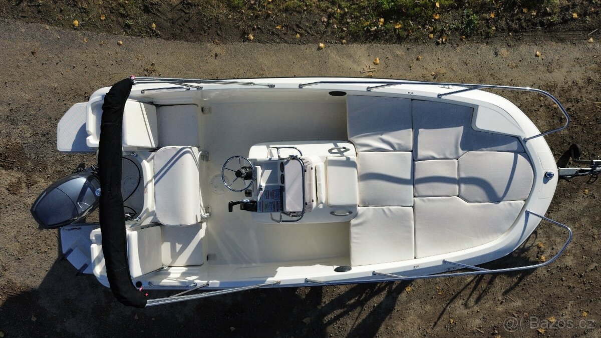 Prodám motorový člun BAYLINER CC5 + trailer - 13