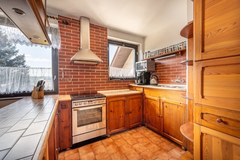 Prodej atraktivního, prostorného RD, v žádané lokalitě Horní - 13