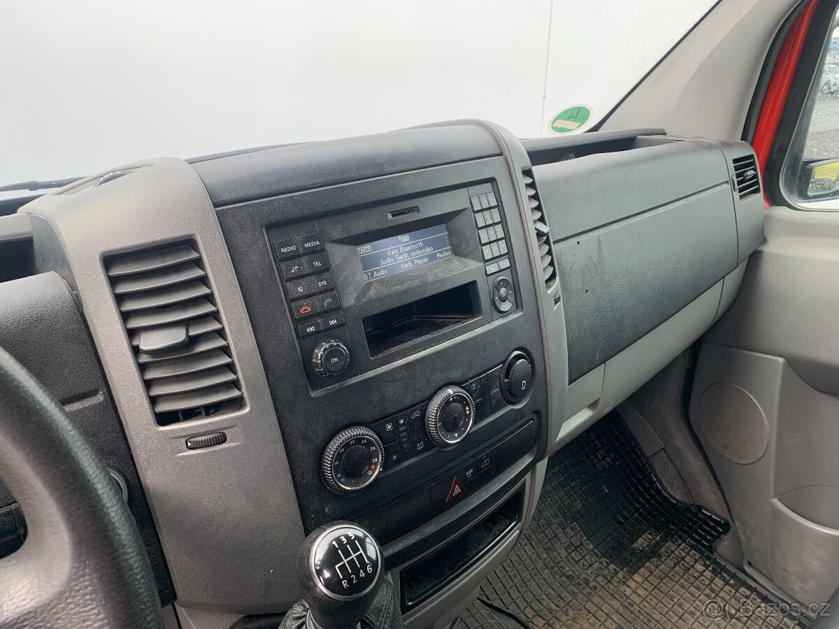 Volkswagen Crafter 2.0 TDI 100kW - 13