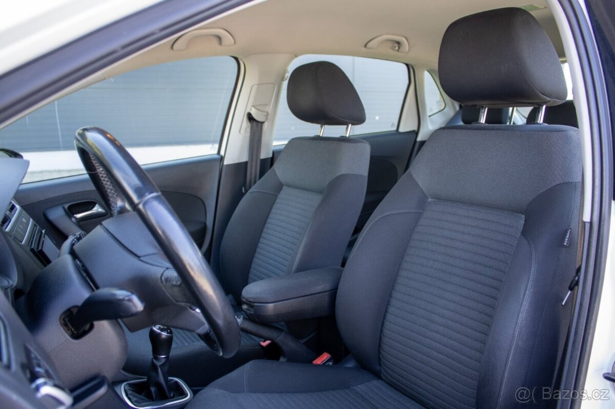 Volkswagen Polo 1.2 benzín - 13