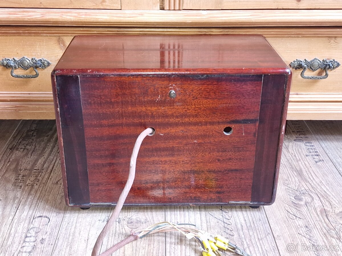 Starožitné rádio Ducretet, Paris, Francie, 7 lampovka, 1929 - 13