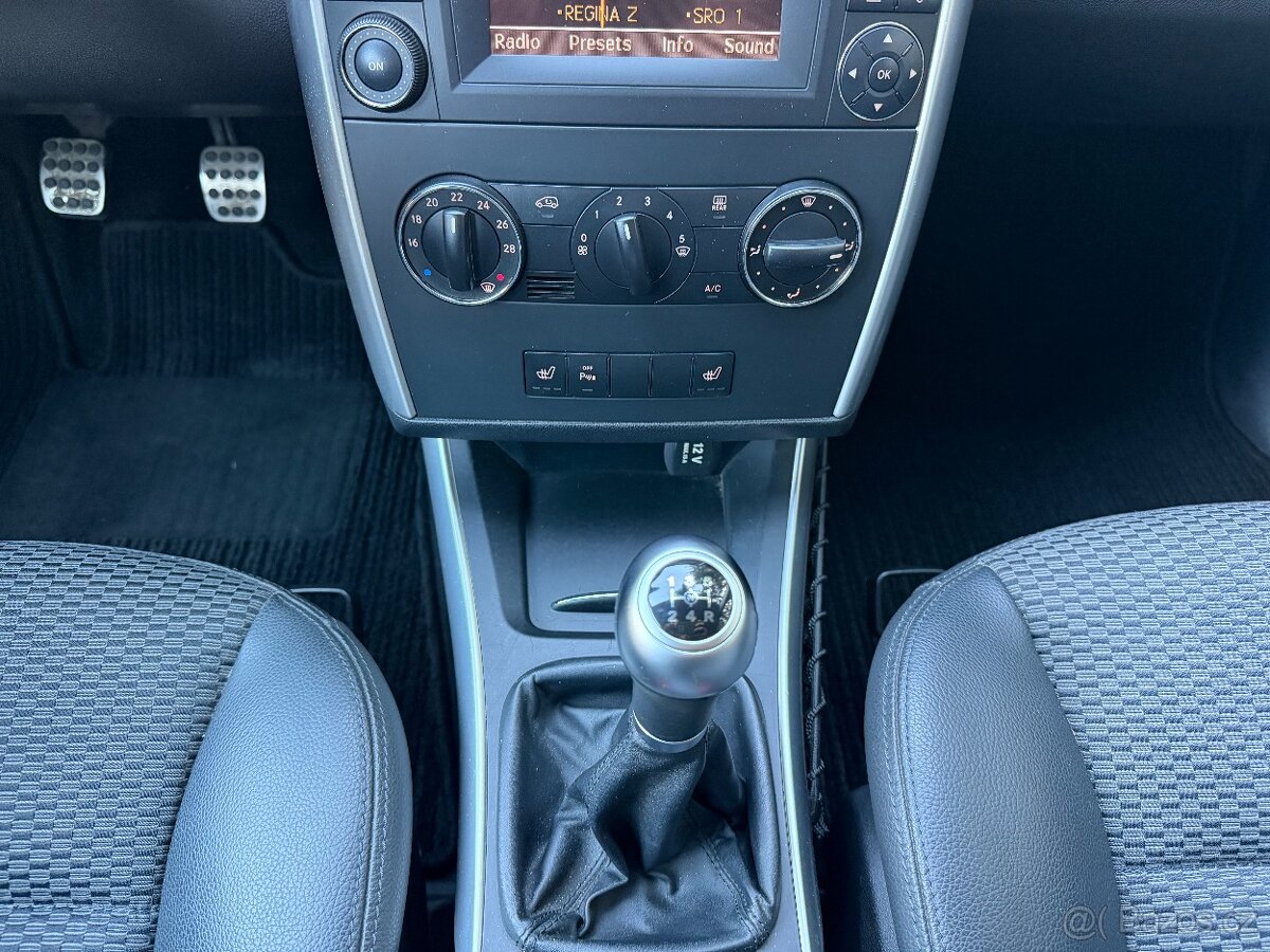 Mercedes Benz B200 - 13