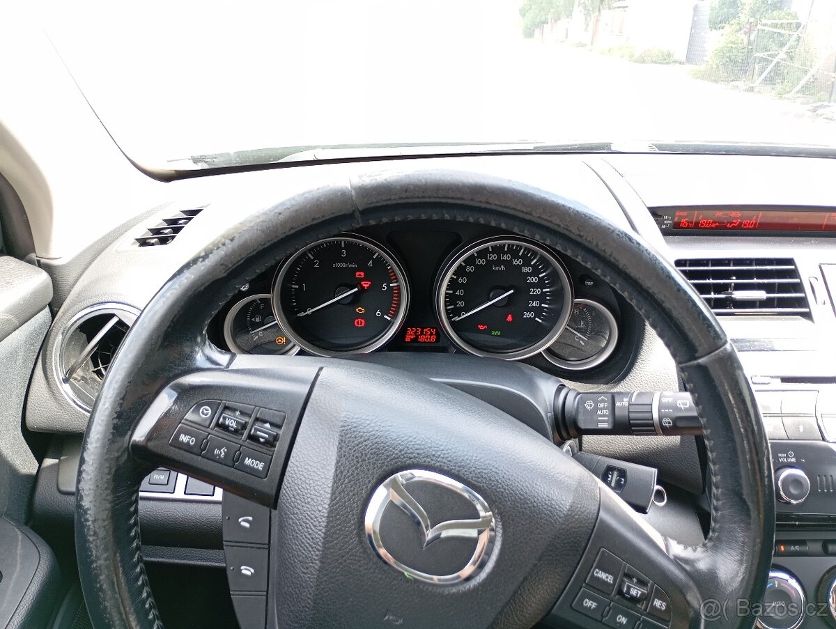 Mazda 6 2.2 - 13