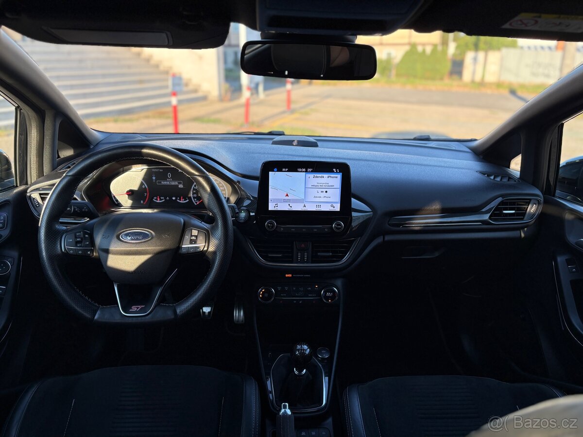 Ford Fiesta ST PERFORMANCE - 13
