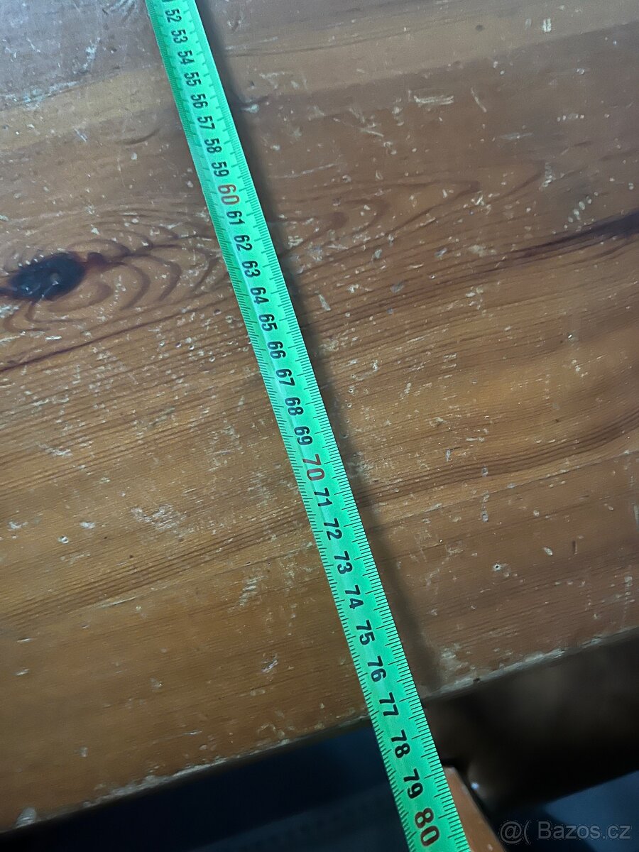 Nabízím dřevěnou jídelní soupravu masiv - 13