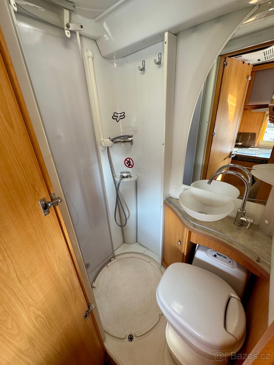 Obytné auto LMC LIBERTY 2007 - 13