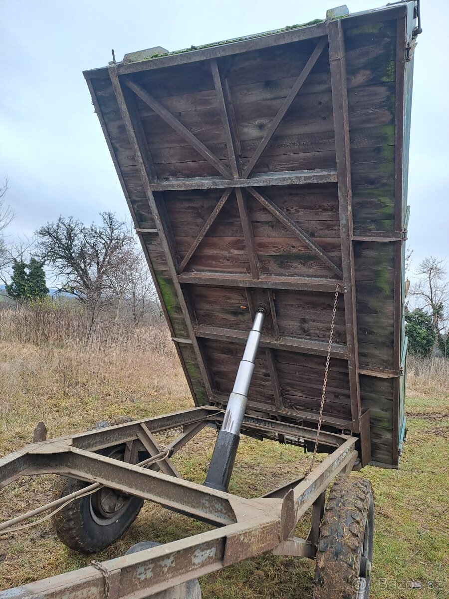 Traktorovy vlek sklopný - 13