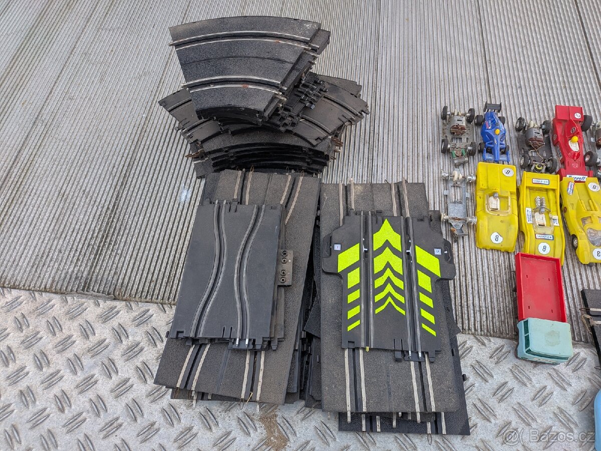 Vláčky H0 a autodráha - 13