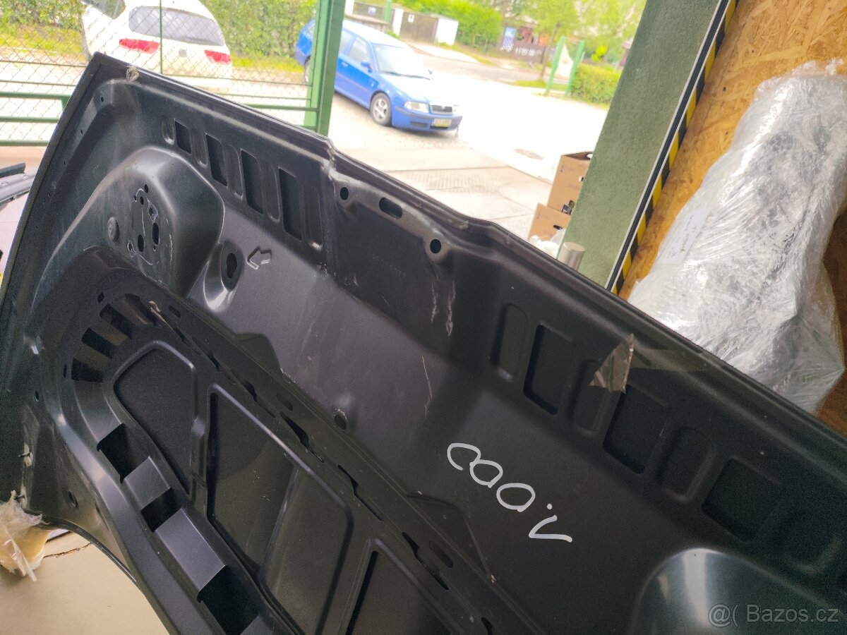Kapota Škoda Enyaq - 13