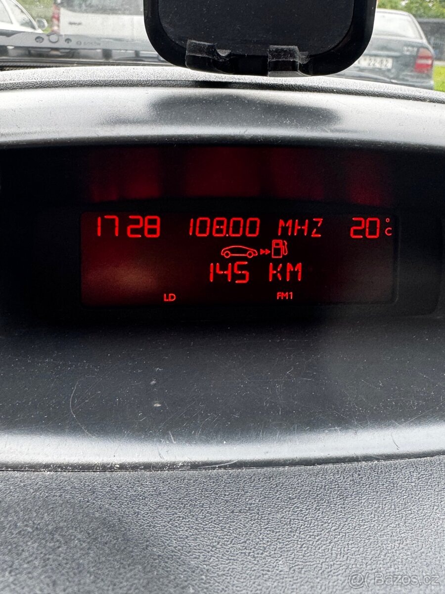 Citroen C3 1.4i - 13