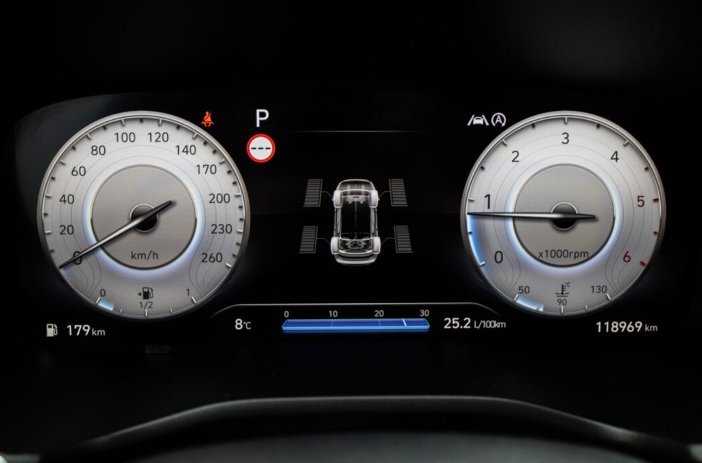 Hyundai Santa Fe 2.2 CRDi 148kW, 2021 - 13