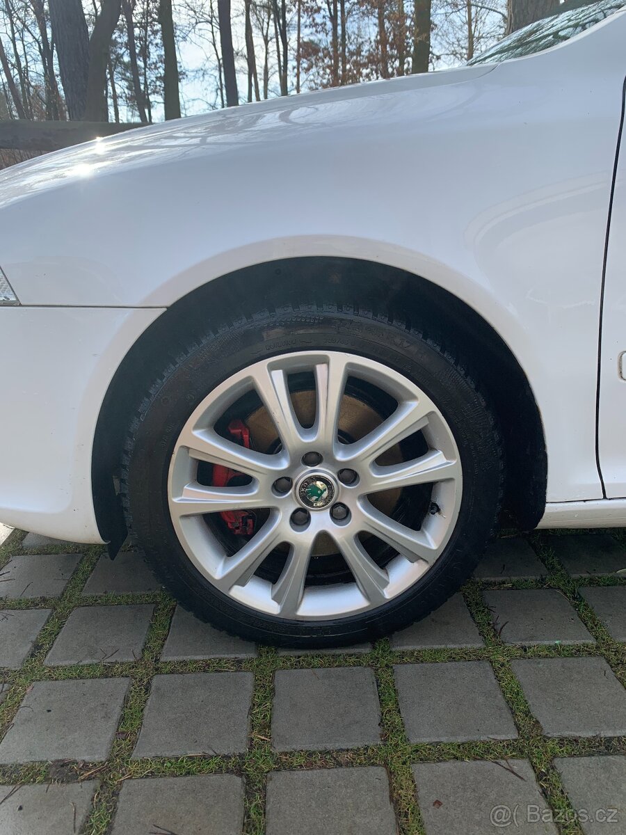 Škoda Octavia II RS - 13