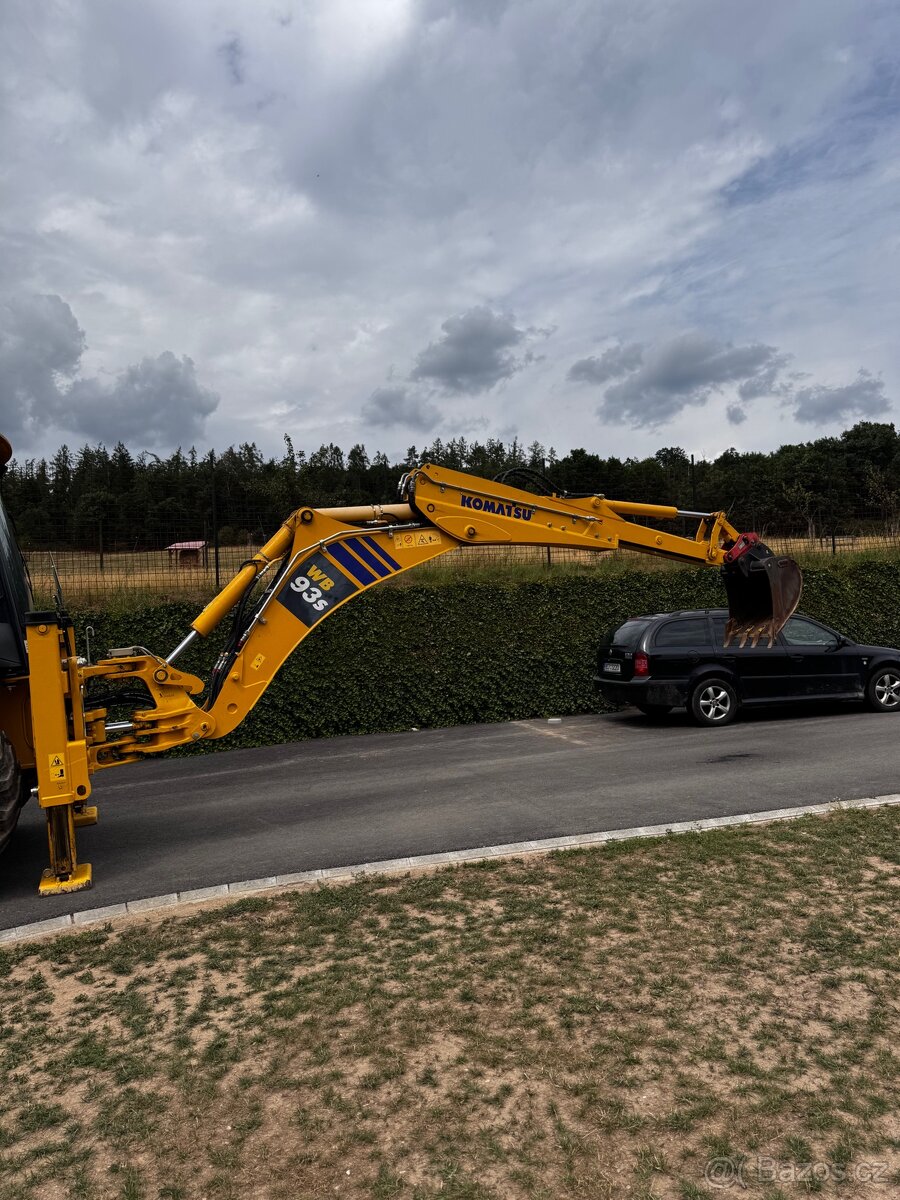 Komatsu WB93S-S - 13