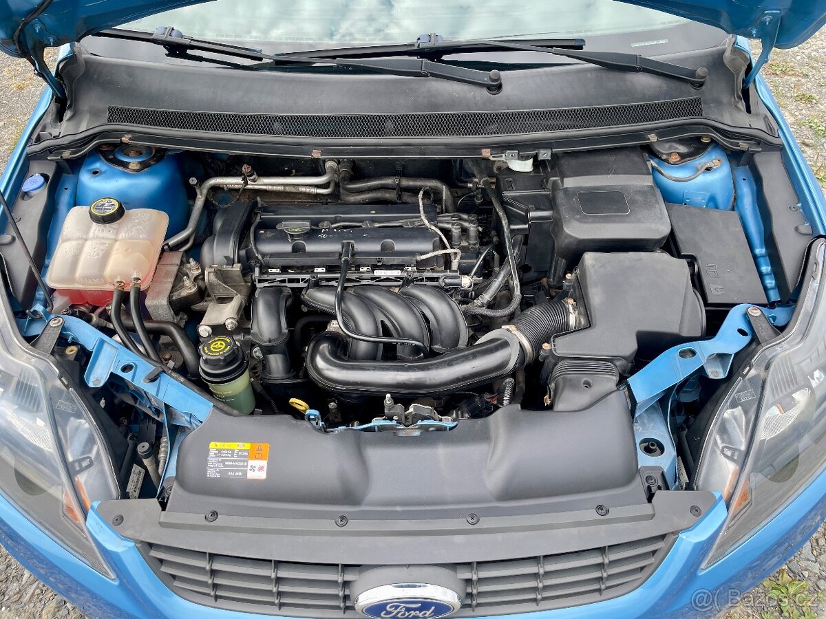 FORD FOCUS 1.6 BENZÍN - 13