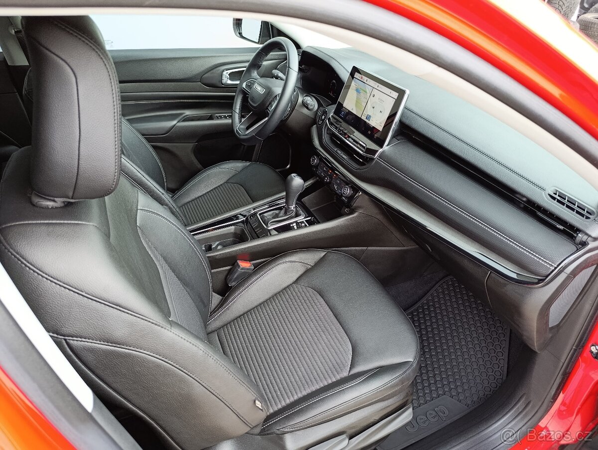 JEEP COMPASS 1.5 E-HYBRID NIGHT EAGLE ČR - 13