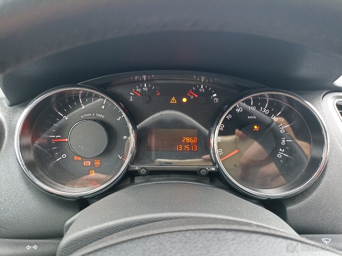 Peugeot 5008 1.6i 88kw 2014 - 13