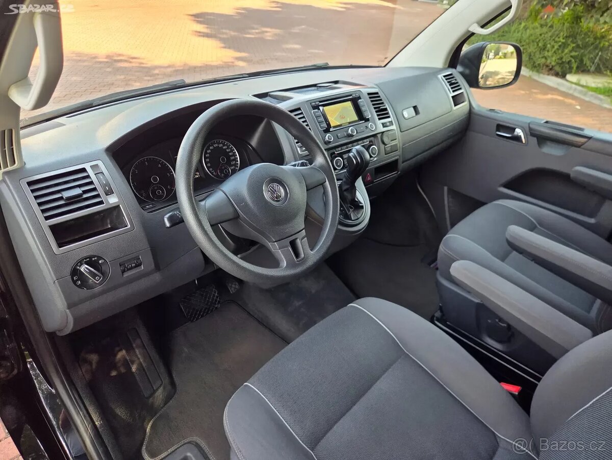 Multivan T5 2.0TDI 103kW DSG,tažné,navi,serviska - 13
