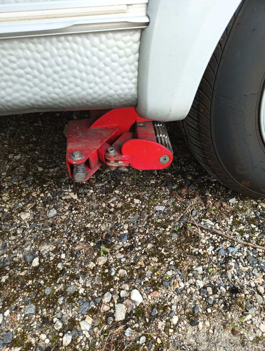 Karavan Knaus Wilk - 13