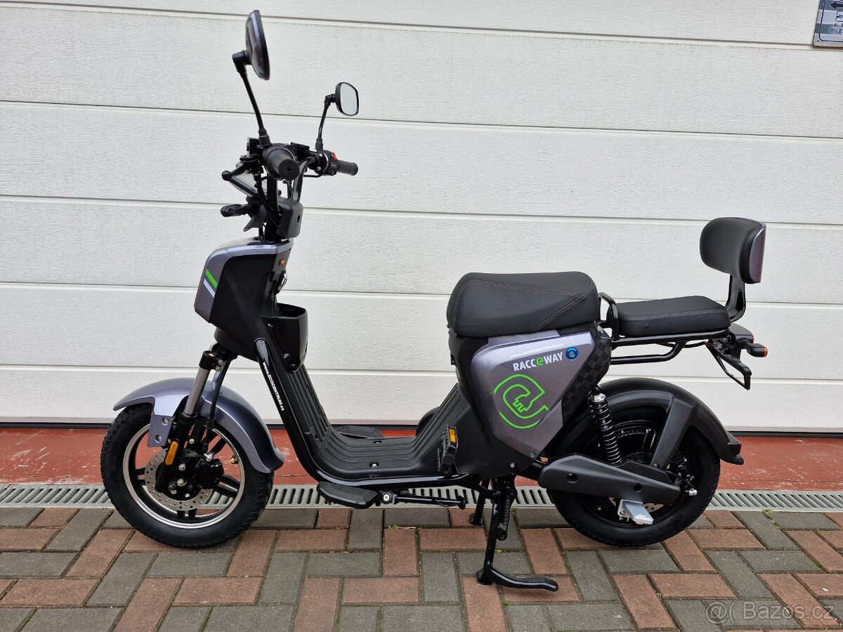 Elektroskútr RACCEWAY PAŘEZ 25, bez ŘP - 13