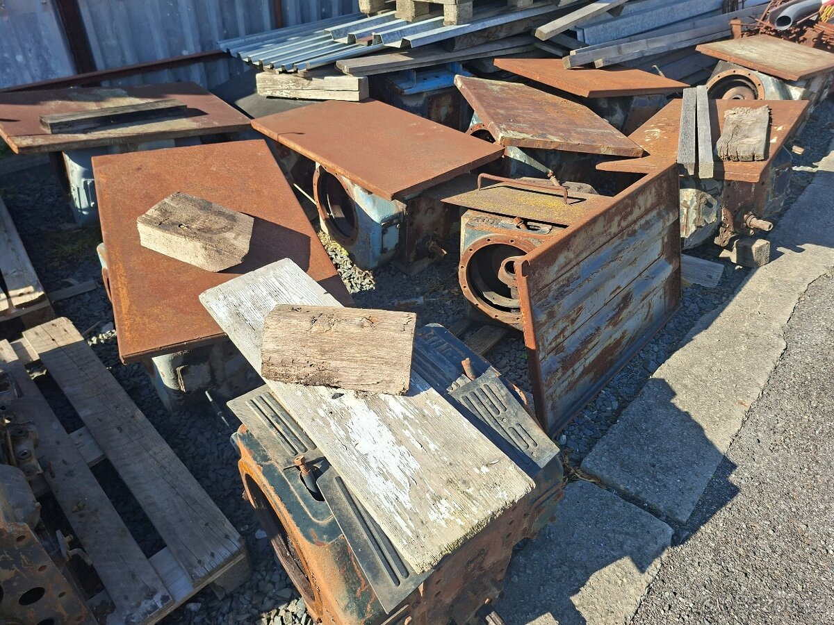 Zetor uřI díly - 13