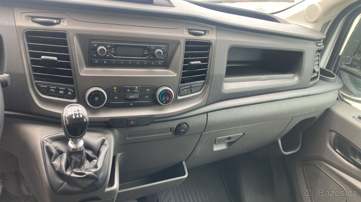Ford Transit - 13