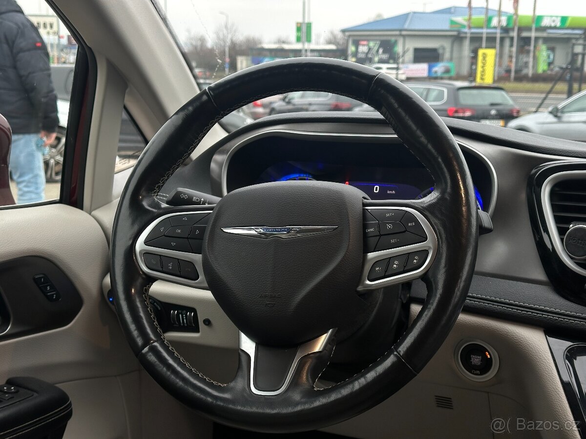 Chrysler Pacifica 2021 - 13