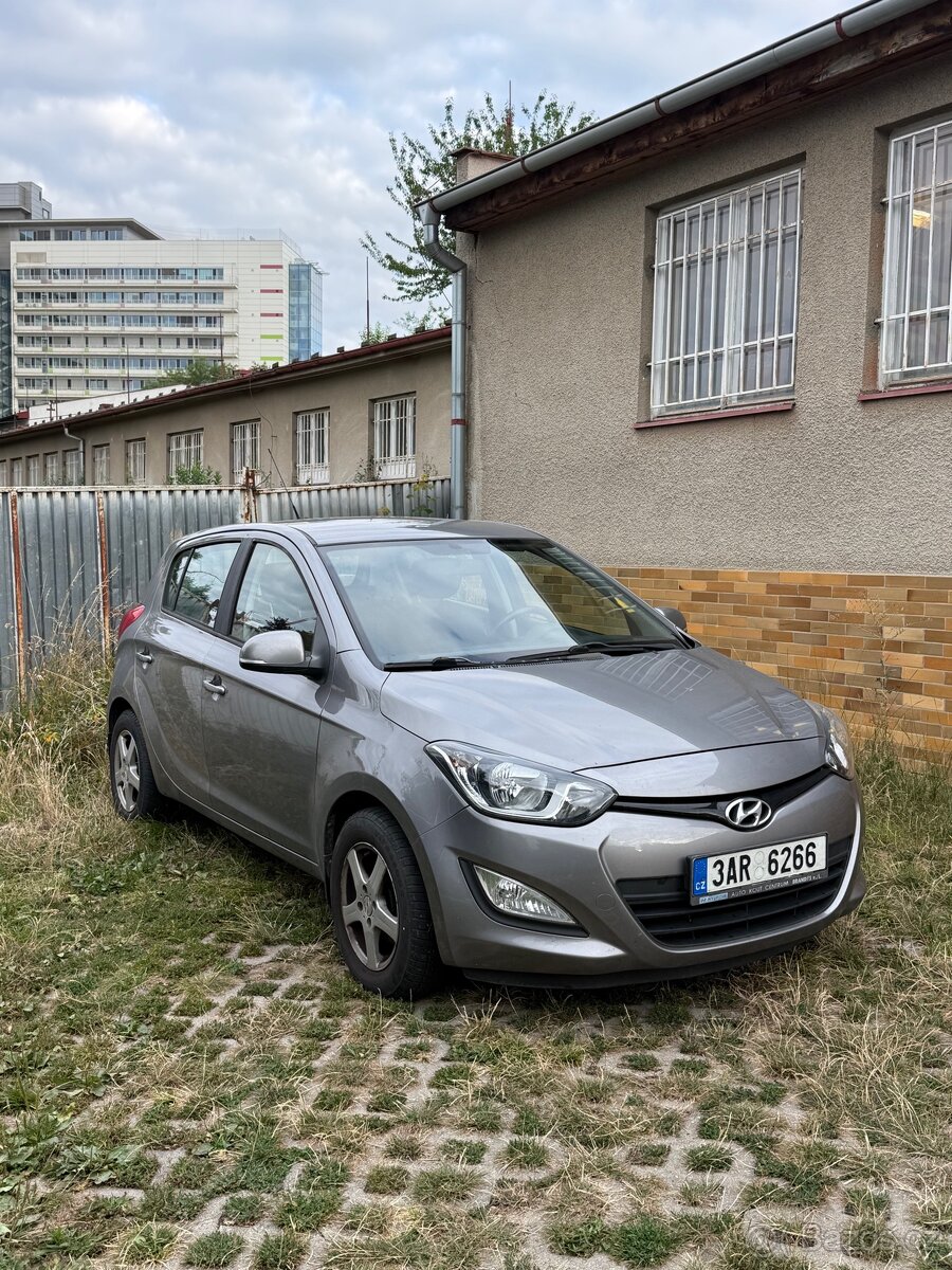Hyundai i20 2013 1.2i 63 kW - 13