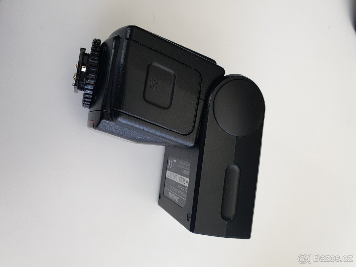 Samsung NX5 - 13