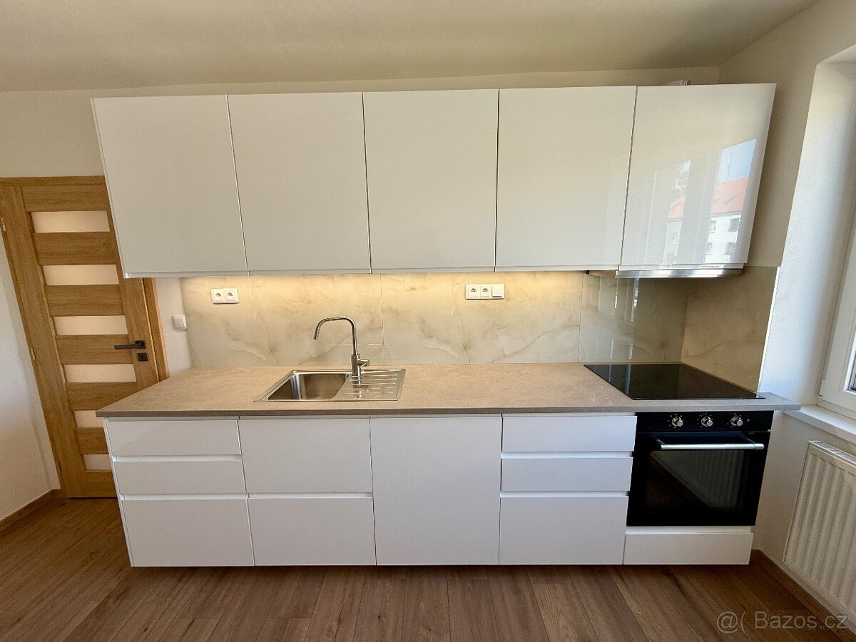 Prodej bytu 2+1, 60,5m2, Polička, ul. 1. Máje - 13