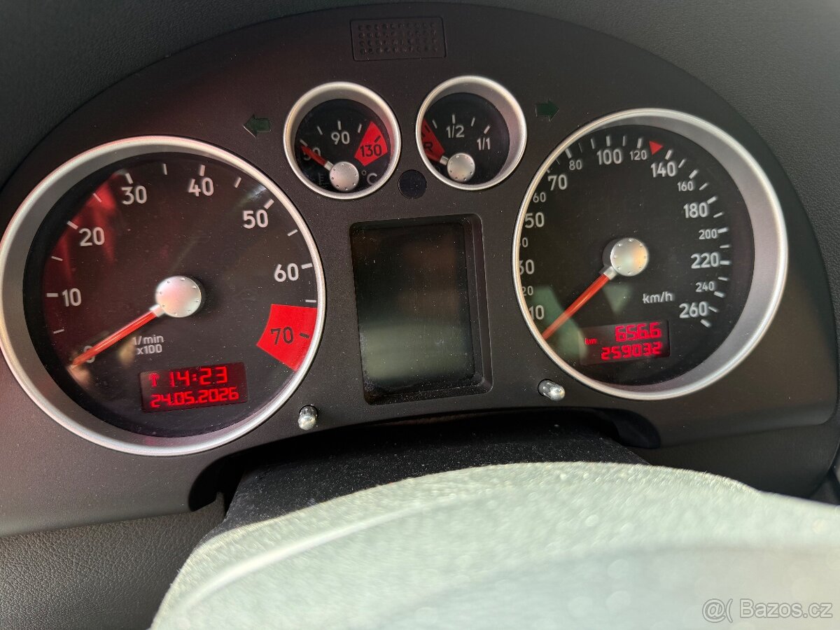 Audi TT 8N 1.8T 132kw S-Line - 13