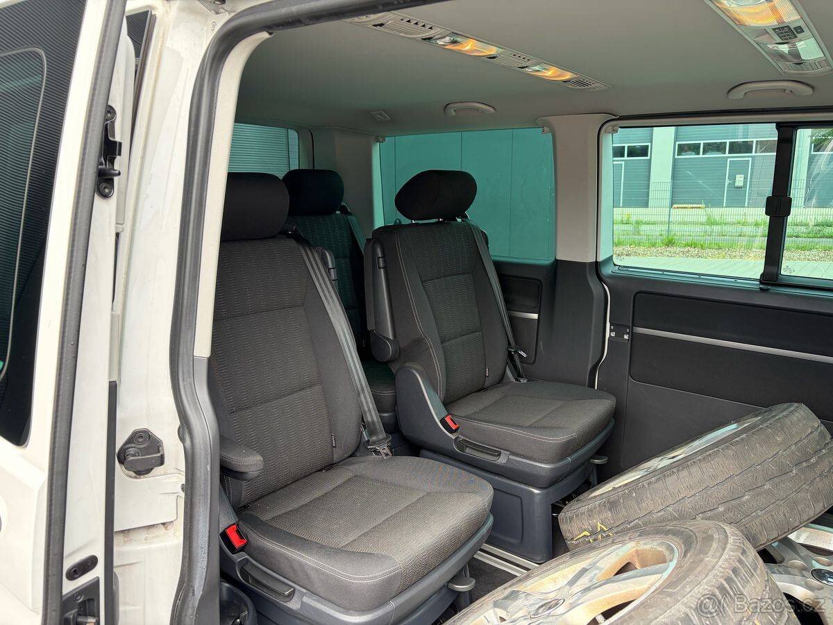 Multivan T6 2.0 TDI 110kW,DSG,1.Majitel,2017,DPH. - 13