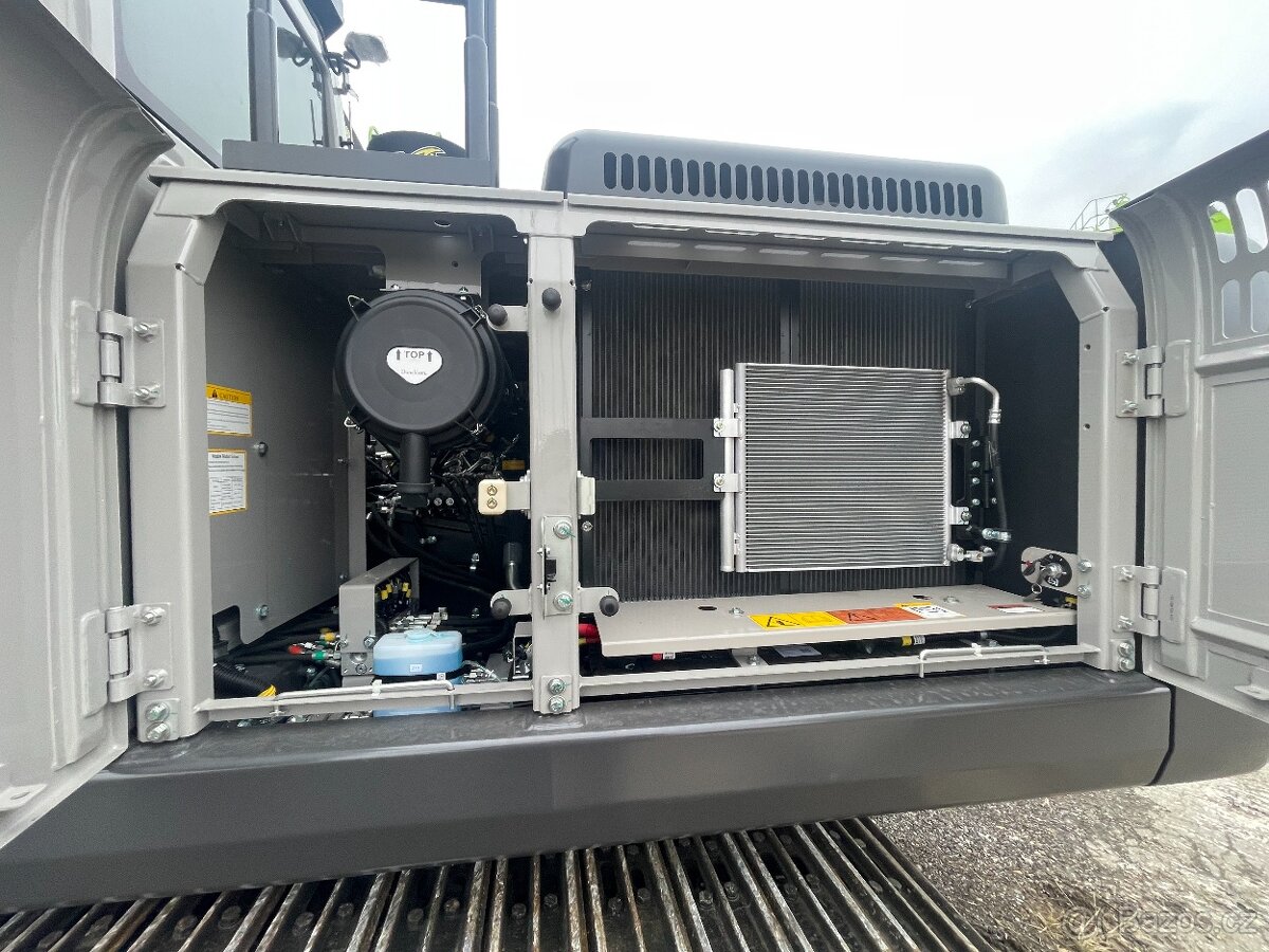 Pásové rýpadlo Zoomlion ZE225GN - 13