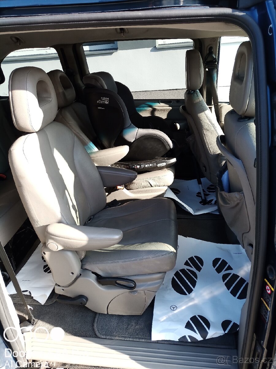 Chrysler Voyager RG 2.5 CRDI 2004 - 13