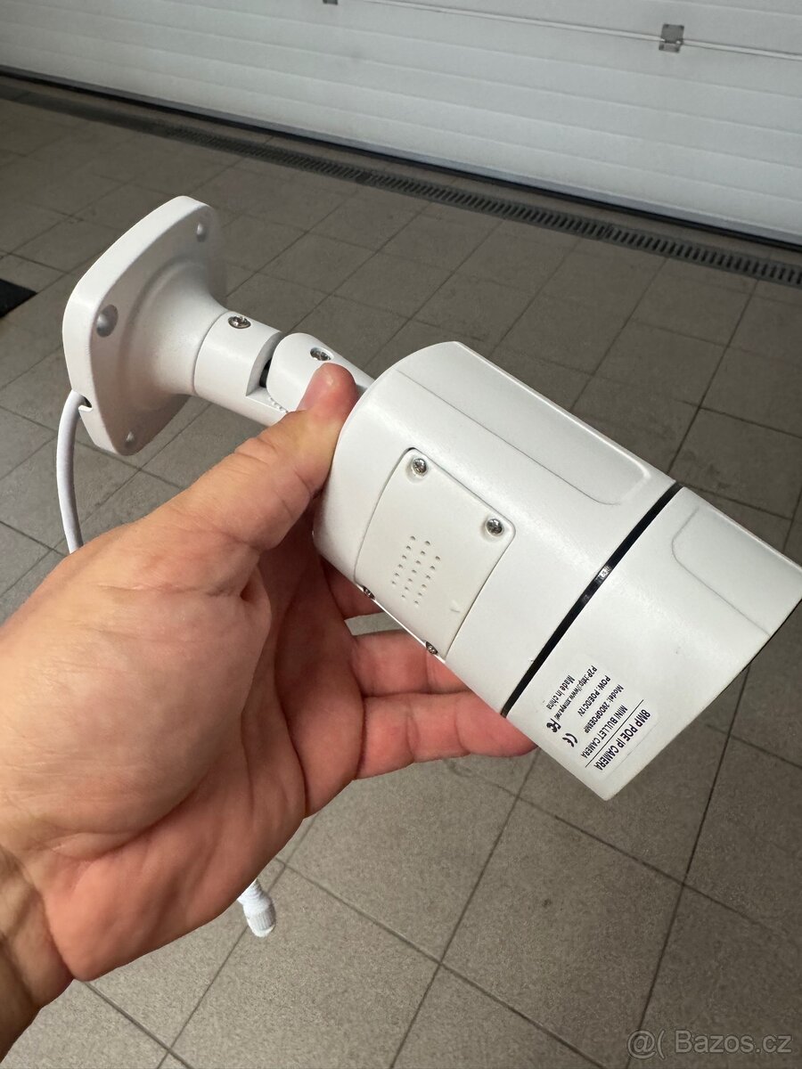 IP kamerový systém SecuriaPro - 13