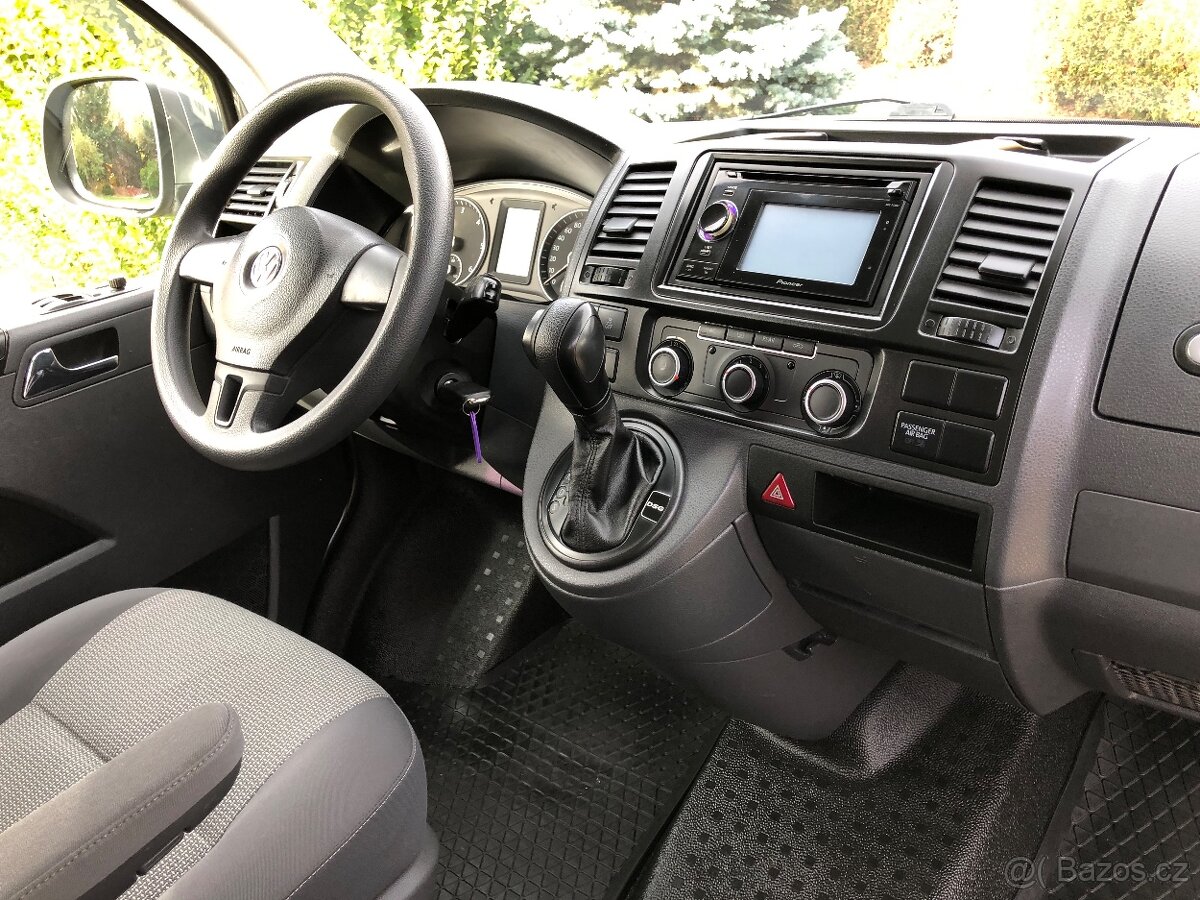 VW Caravelle T5 LONG Tažné barva Natural Grey Multivan - 13