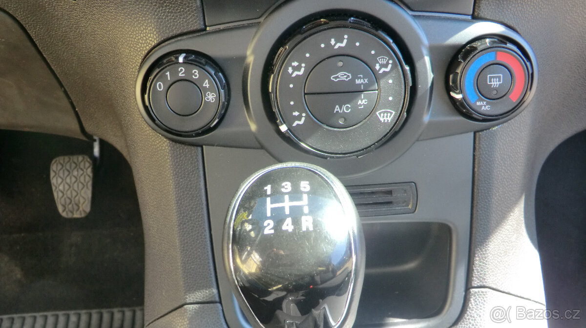 Ford Fiesta 1.25i KLIMA NOVÁ STK - 13