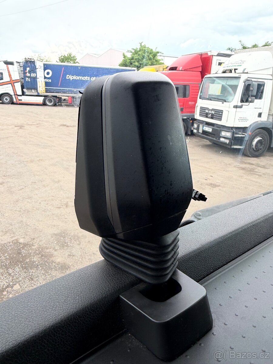 MAN TGX 18.500 LOWDECK - 13