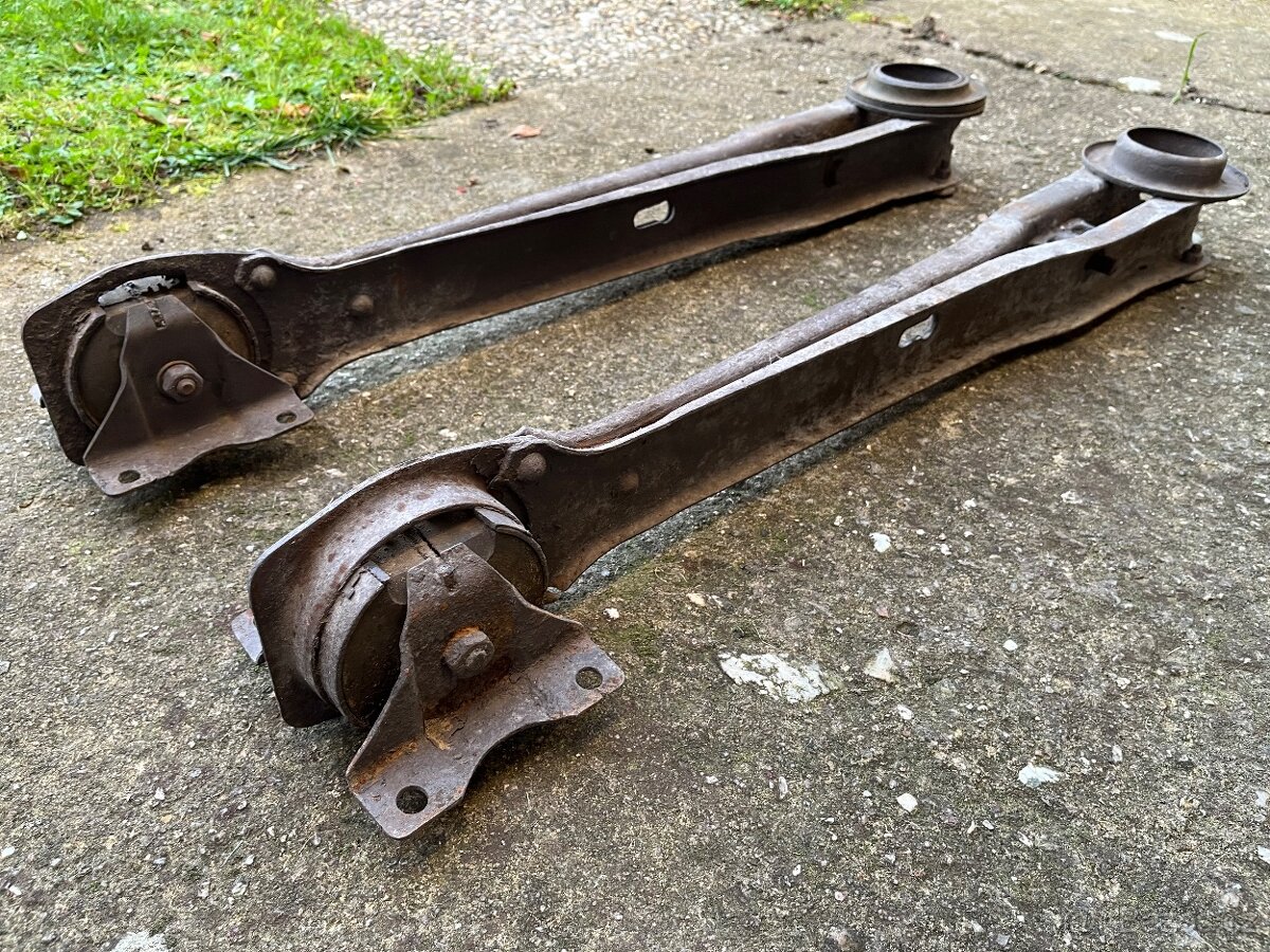 Díly Škoda 100 / 110 - 13