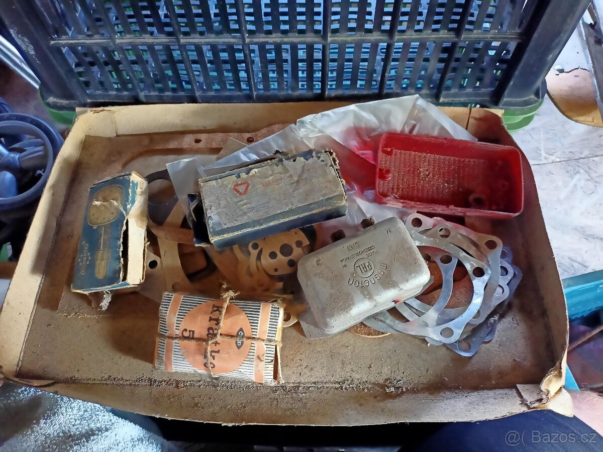 Různé díly viz foto - 13